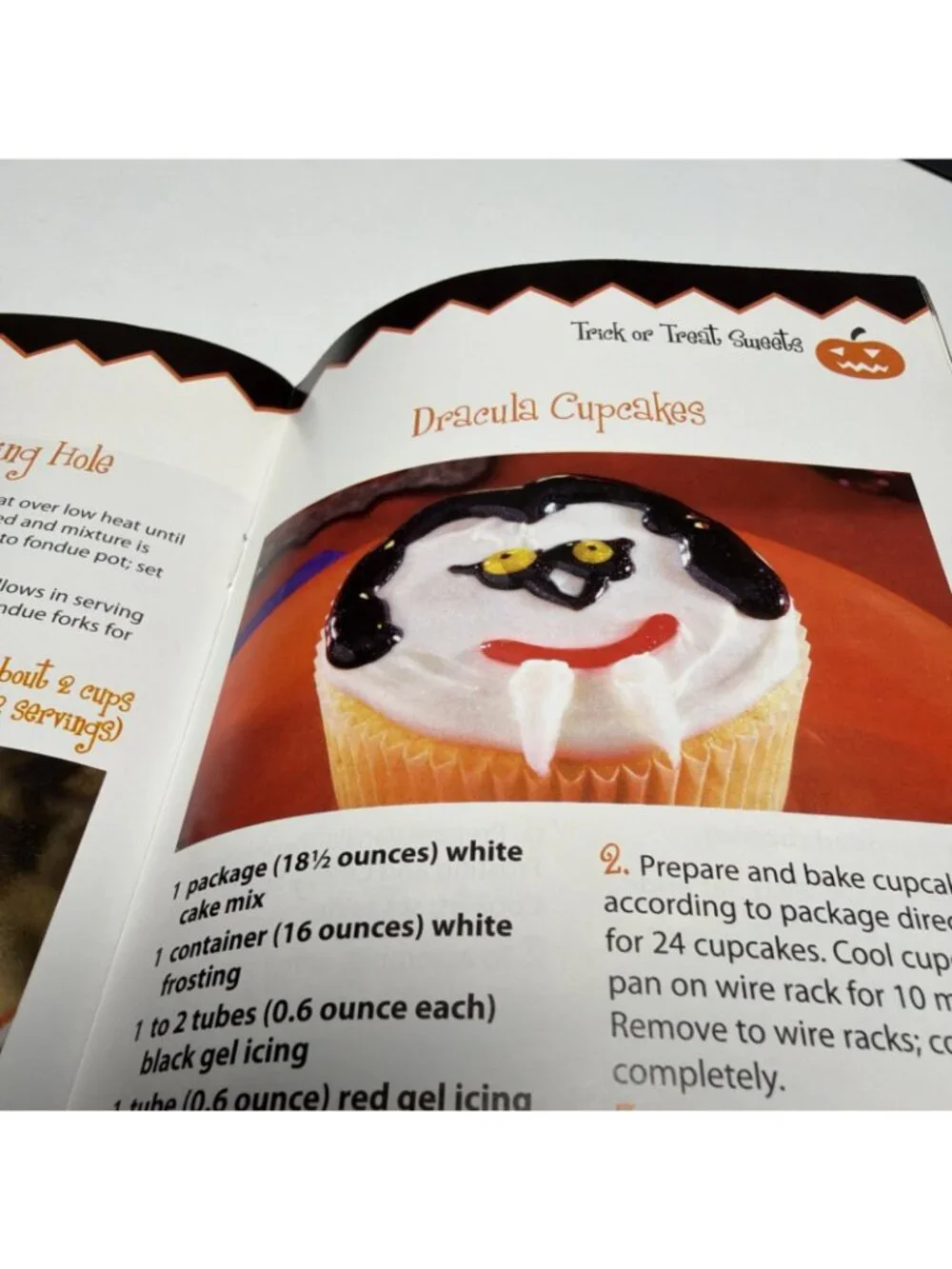Halloween Food Fun Crafts Lot of 5 Mini Cookbook Recipes Snack Books See Photos
